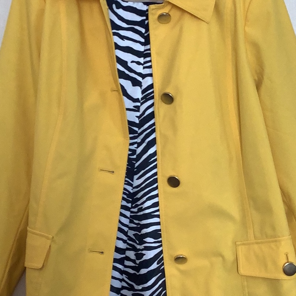 Dennis by Dennis Basso Raincoat - Picture 5 of 8